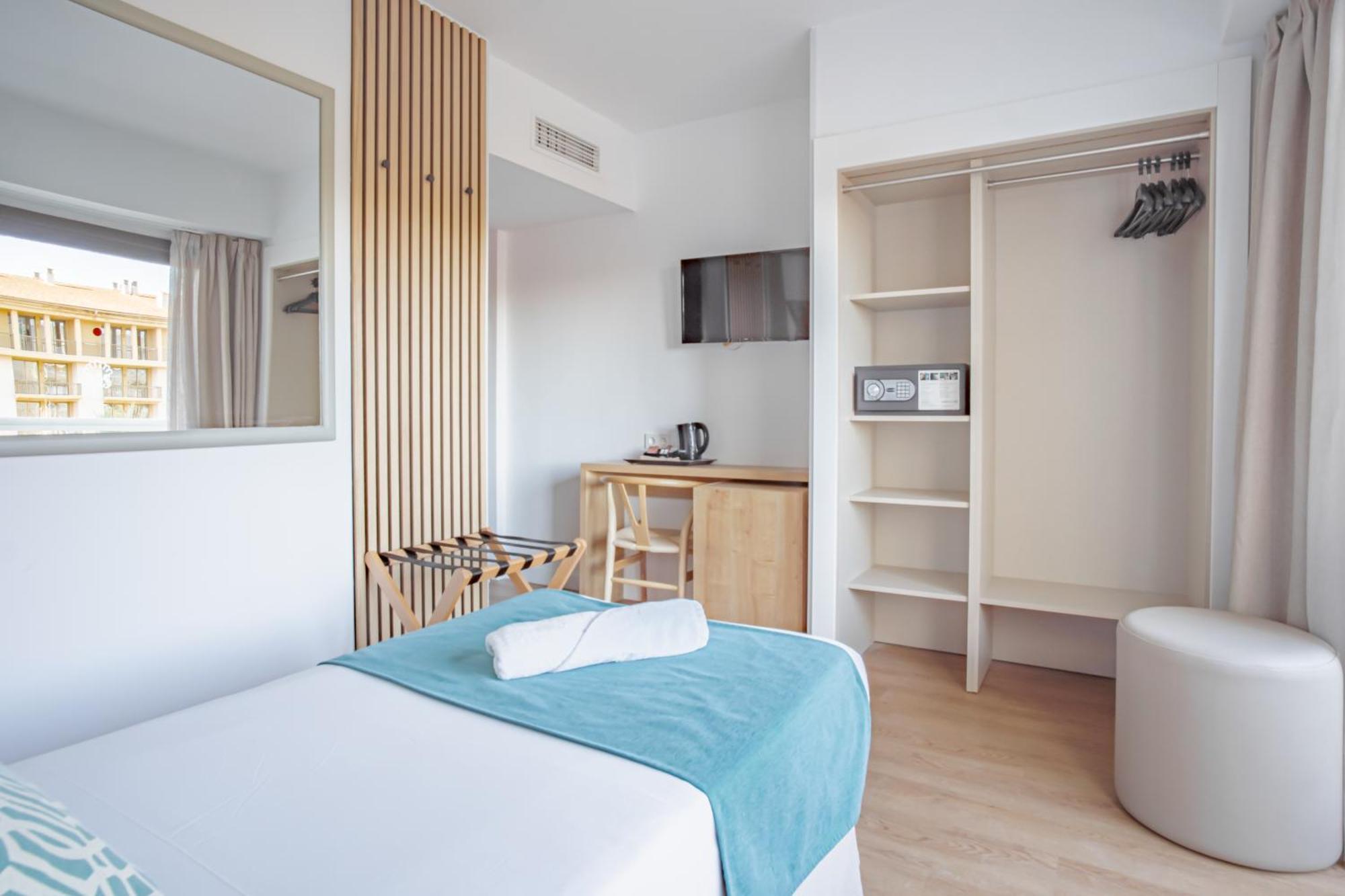 Bahia De Alcudia Hotel & Spa Пуерто де ла Аркудия Екстериор снимка