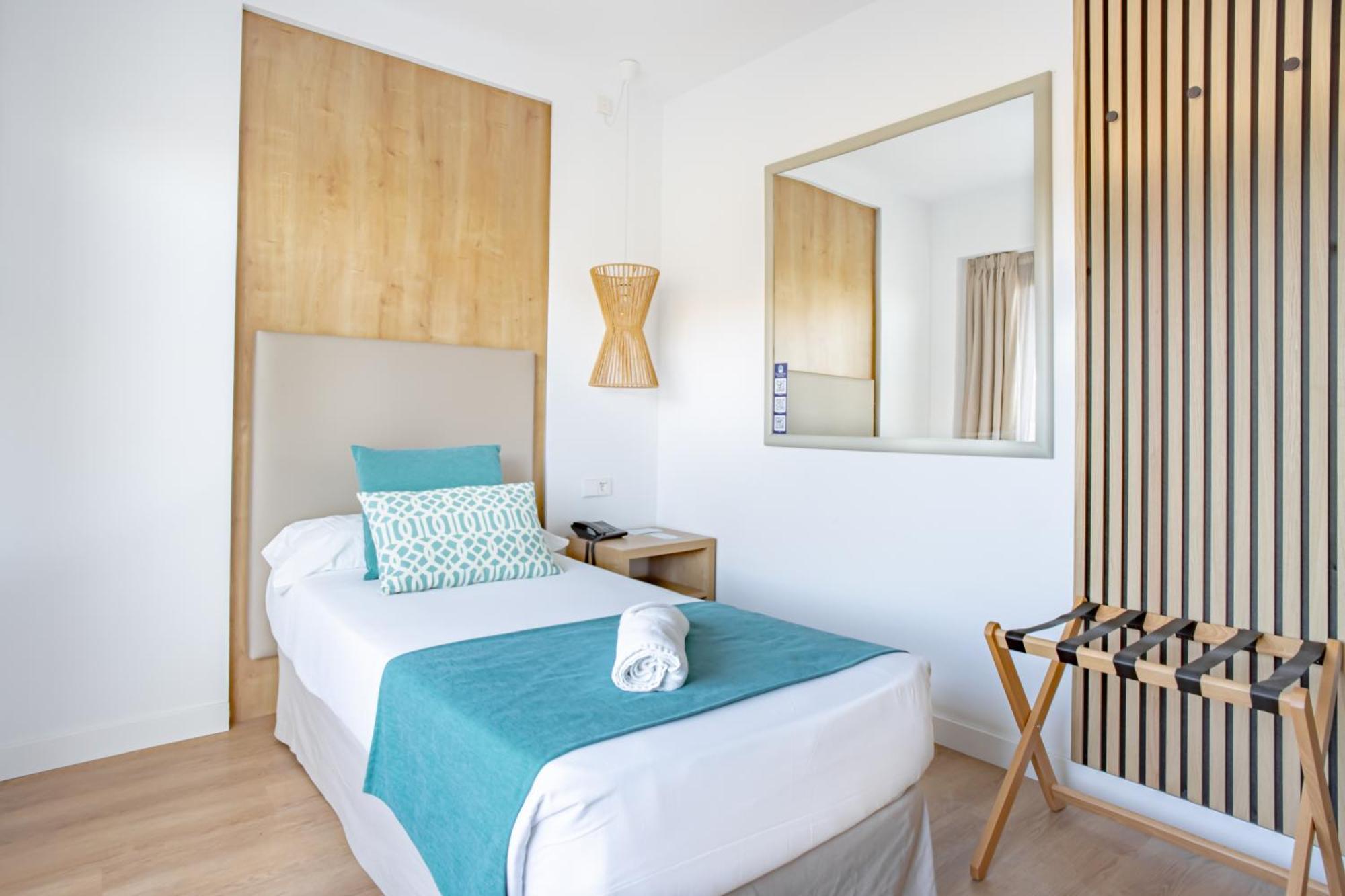 Bahia De Alcudia Hotel & Spa Пуерто де ла Аркудия Екстериор снимка