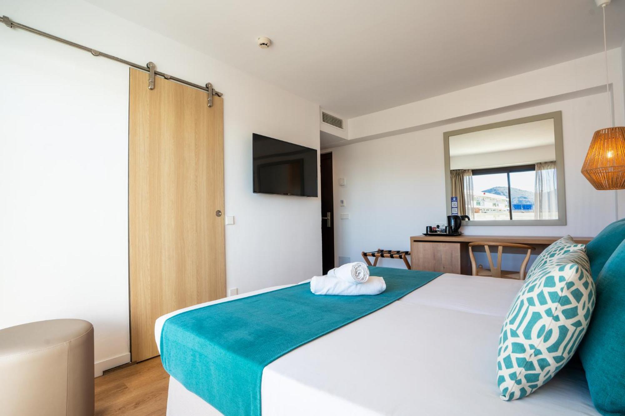 Bahia De Alcudia Hotel & Spa Пуерто де ла Аркудия Екстериор снимка