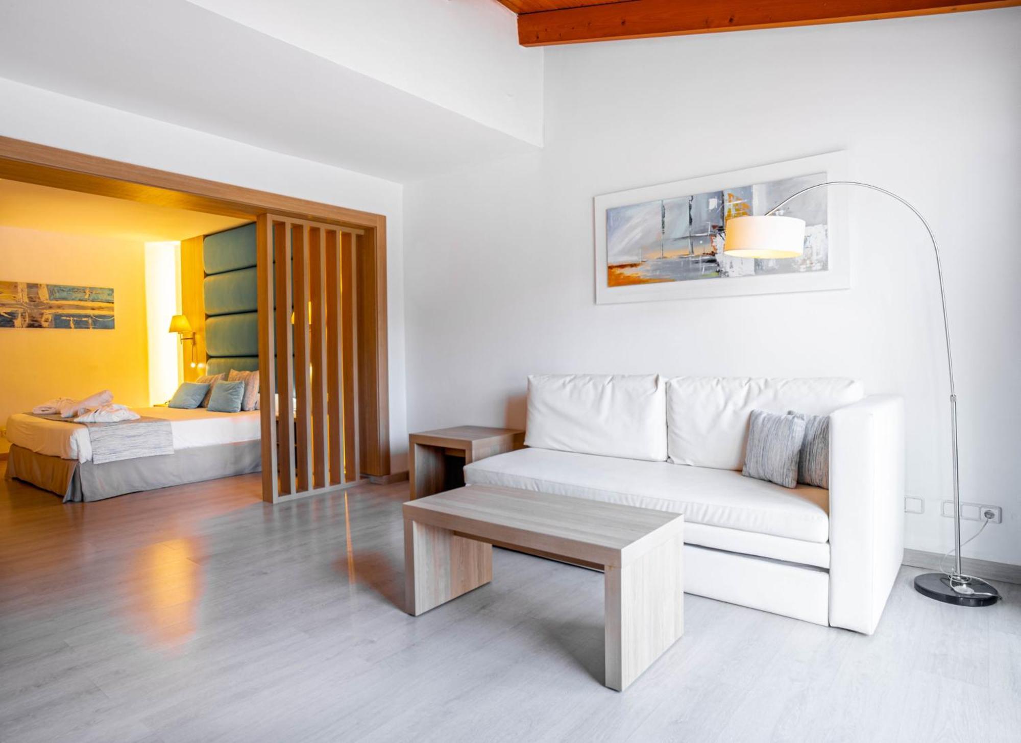 Bahia De Alcudia Hotel & Spa Пуерто де ла Аркудия Екстериор снимка