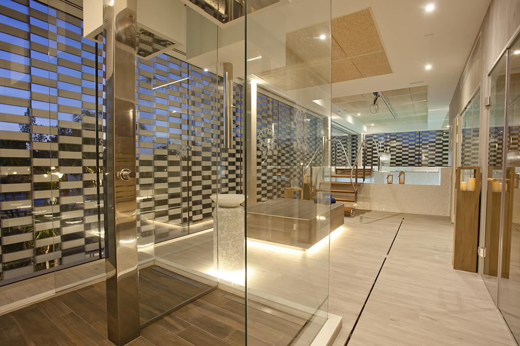 Bahia De Alcudia Hotel & Spa Пуерто де ла Аркудия Екстериор снимка